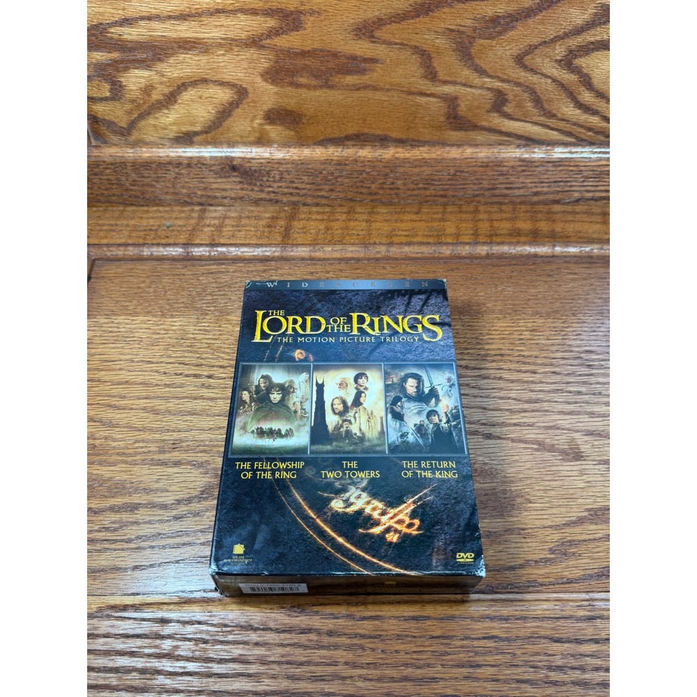Lord of the Rings Motion Picture Trilogy Widescreen DVD Set 3-Movie Collection